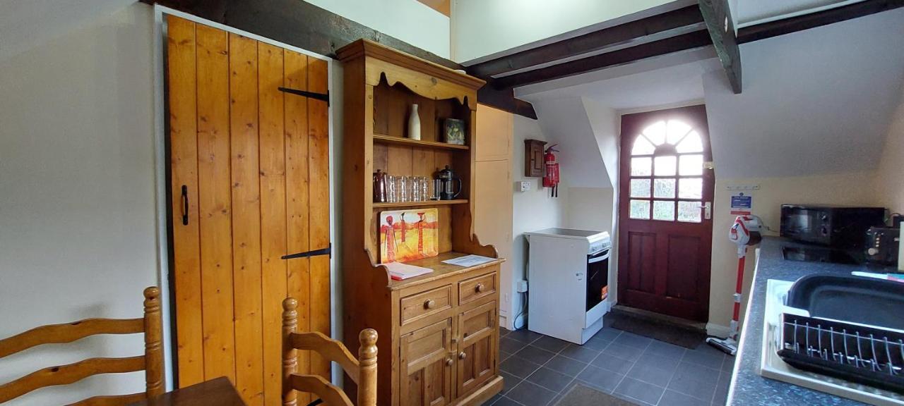 17Th-Century One Bed Studio With Parking & Garden! Elkesley 外观 照片