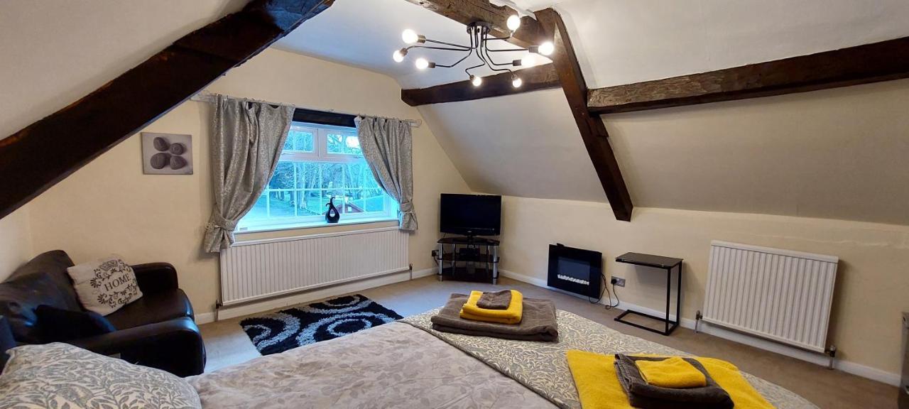 17Th-Century One Bed Studio With Parking & Garden! Elkesley 外观 照片